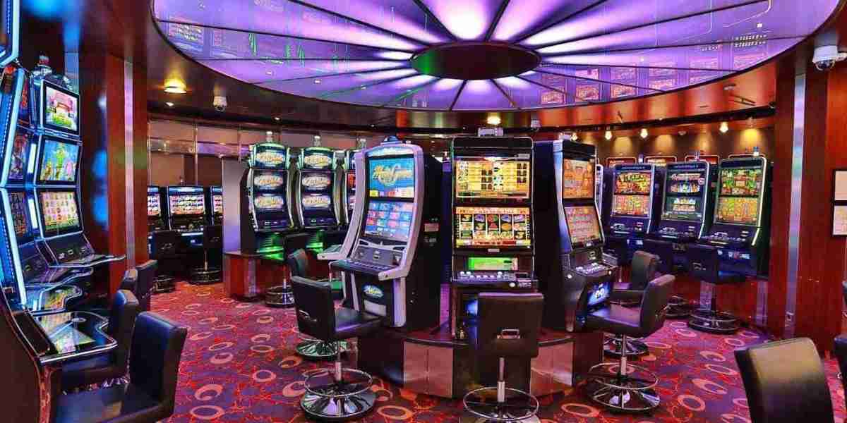 How to Win at Blackjack: A Guide to Basic Strategy